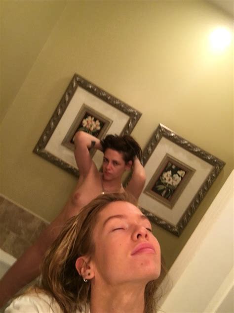 Kristen Stewart Nue dans 2017 leak