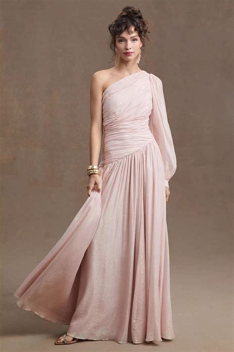 Black Tie Optional Wedding Guide - What to Wear + What it Means