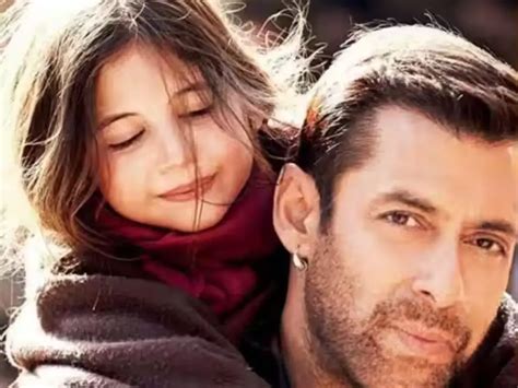 salman khan turns  bhaijaans   performances sultan tere