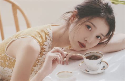 IU Image #363114 - Asiachan KPOP Image Board