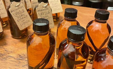 how to make vanilla extract from vanilla beans without alcohol