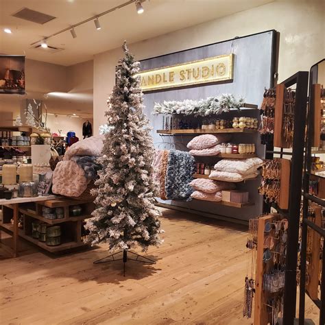 ANTHROPOLOGIE - 50 Rideau St, Ottawa ON - Hours, Directions, Reviews