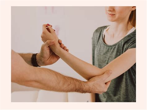 Cracking Joints - Do you need to be worried if your joints make a noise