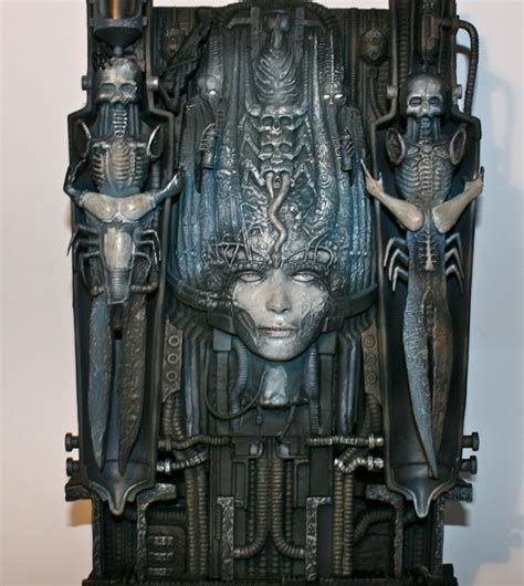 CHEMICAL TOYS: H. R. Giger - Li II (Mcfarlane 2004)