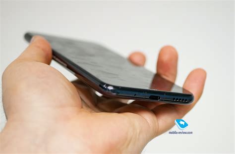 Mobile-review.com Первый взгляд на Honor 20 и 20 Pro