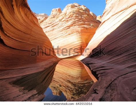 Wave Arizona Stock Photo 643551016 | Shutterstock