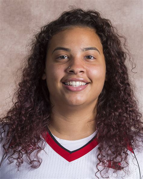 Darrien Washington - Women's Basketball 2016-17 - University of