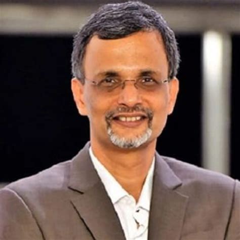 How to clean up your online presence before job hunting | YourStory