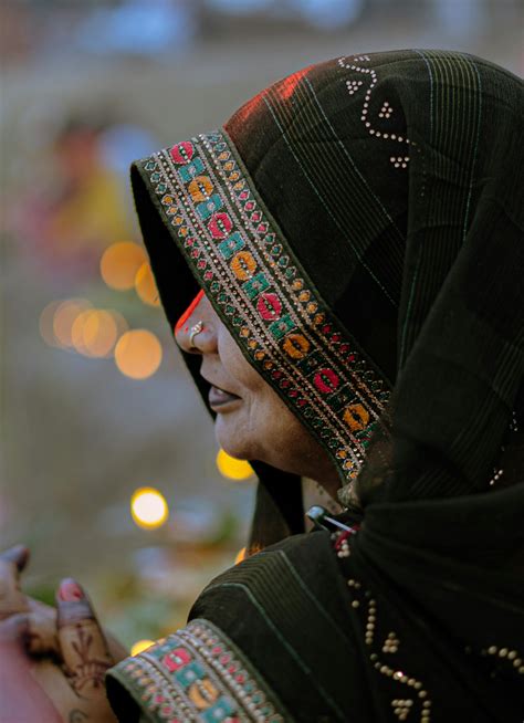 Nip Slips Of Bollywood Actresses Photos, Download The BEST Free Nip