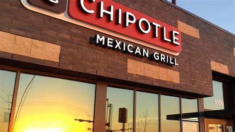 chipotle restores pork   restaurants food logistics