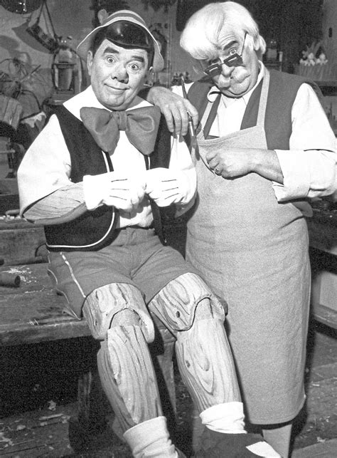 This blog post will explain the history of Ronnies 28