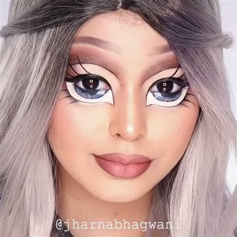 BRATZ DOLL MAKEUP TUTORIAL || BY JHARNA BHAGWANI - YouTube