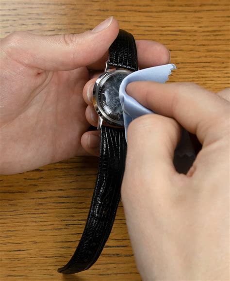 how to get rid of watch rash