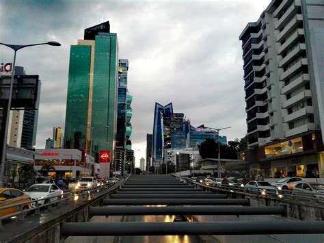 Amber Moon Panama Taxi Service S.A. | Panama City