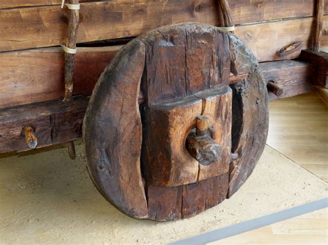Free Images : table, wood, furniture, barrel, sculpture, art, nostalgic ...