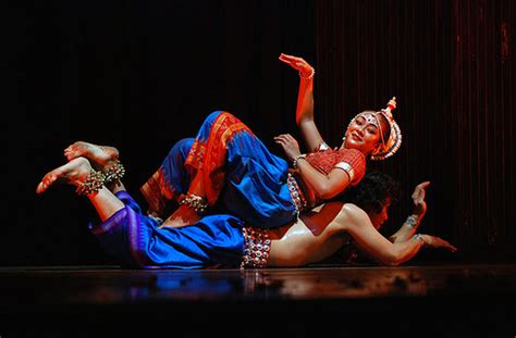 Tourism Odisha: Odissi dance steps