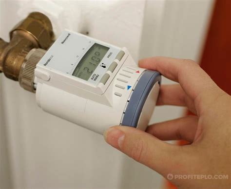 Кран на чугунной батареи отопления