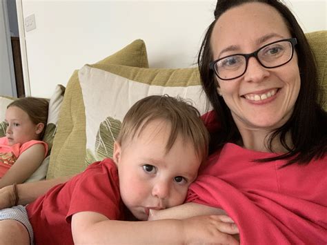 Breastfeeding Feeling Light Headed at Kristina Hertz blog