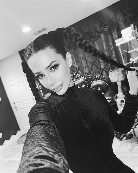 Jazmyne🐛🌙🎃🕯 | 🖤Thank you @xbella_fanoftwinparanormalx for this awesome