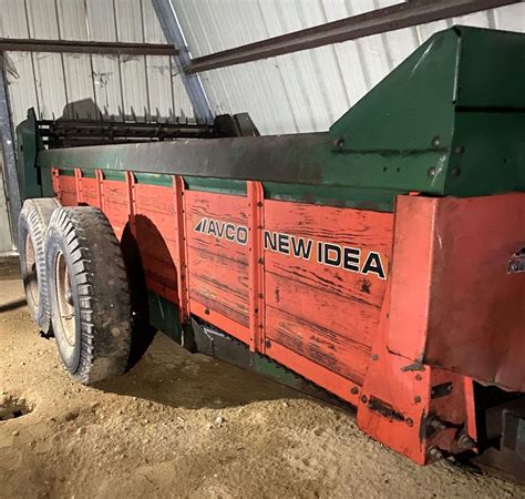 New Idea 245 Manure Handling Manure Spreaders - Dry for Sale | Tractor Zoom