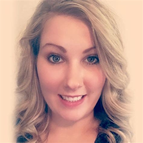 Emily Winters's Instagram, Twitter & Facebook on IDCrawl