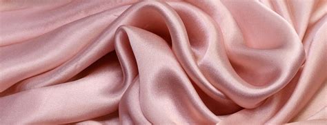 understanding charmeuse key features      fabric