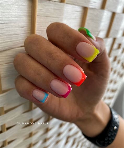 Маникюр | Nail art diy easy, Minimalist nails, Nail designs