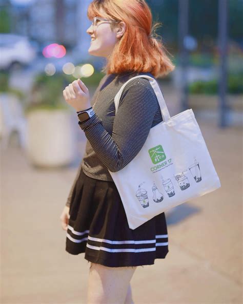 Corner 17 Noodles & Bubble Tea | University City MO