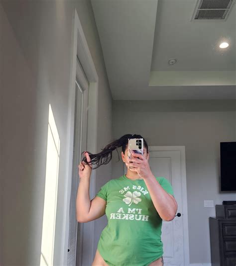 Kristina Kurves (@kristina_kurves) [onlyfans] : r/babesdirectory