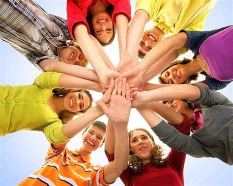 mezdunarodnyi den molodezi international youth day otmecaetsia