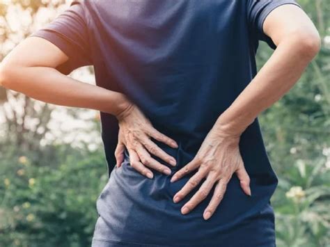 Đau thần kinh tọa: Làm gì để giảm đau khi tập thể dục?