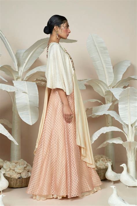 Sierra Peach Lehenga Set – 1999AD