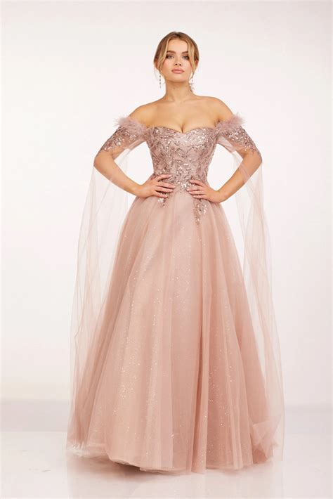 Cecilia Couture Prom Dresses | The Ultimate