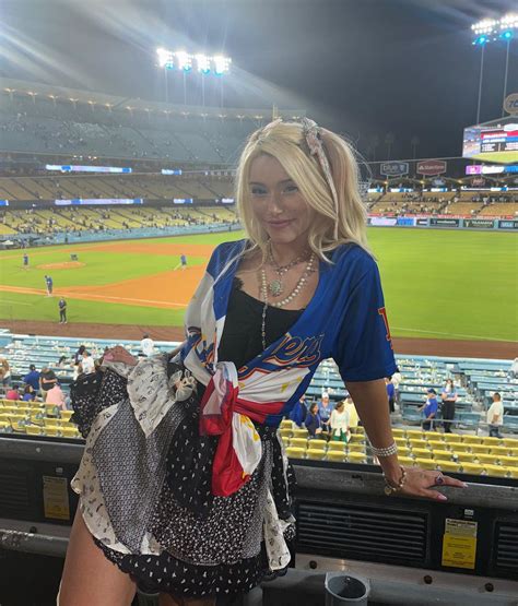 w r e n ! (♡ ‾) (@puresoftie) • Instagram photos and videos