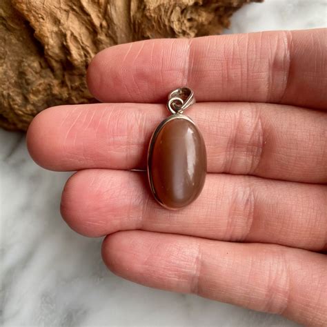 Peach Moonstone Sterling Silver Pendant - Minera Emporium Crystal