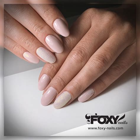 Pin på Nails by Foxy
