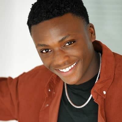 devon weetly bio age height net worth facts nationality