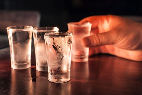 recetas unicas  preparar cocteles  vermouth blanco  rojo