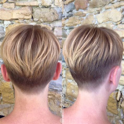 short wedge hairstyle 8