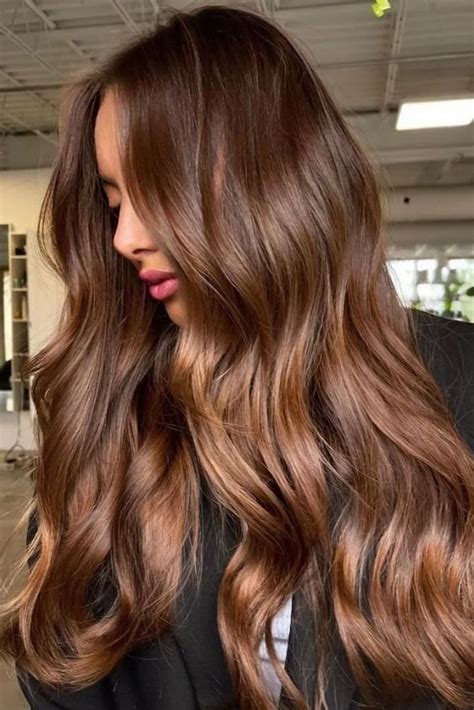 17 Beautiful Honey Brown Hair Color Ideas for a Warm Glow