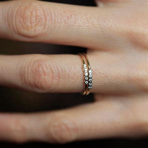 diamond ring moddlinc high quality diamonds