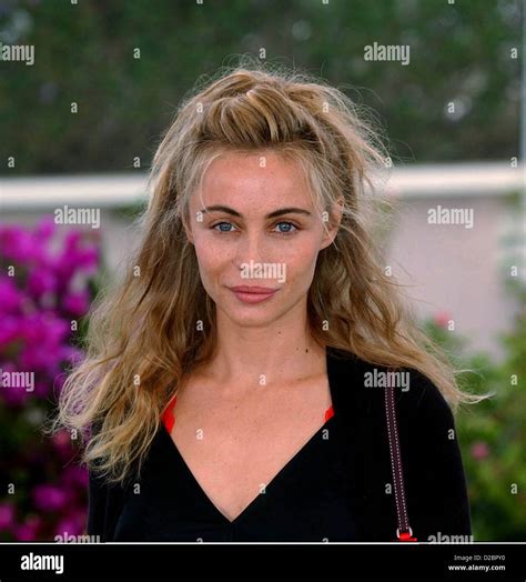 Emmanuelle beart hi-res stock photography and images - Alamy