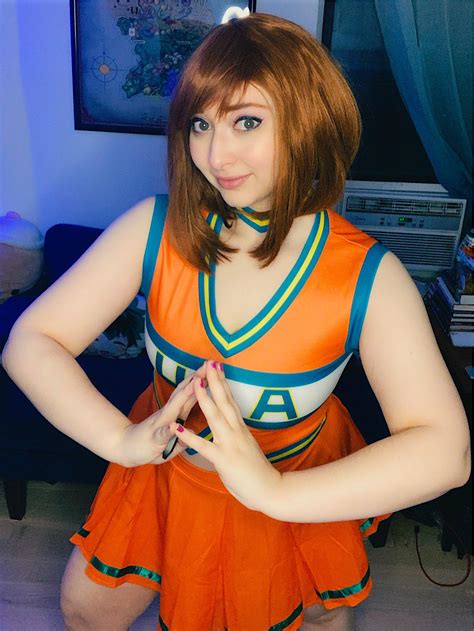 Took some more Cheerleader Ochako pics this week 🥰 can’t wait til her