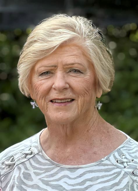 Criss Wagner Hoskinson Funeral and Cremation Services 21