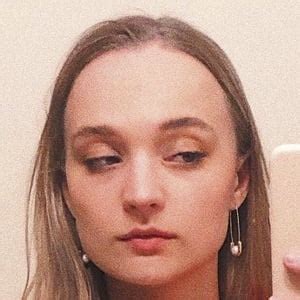 carley thorne age bio family famous birthdays