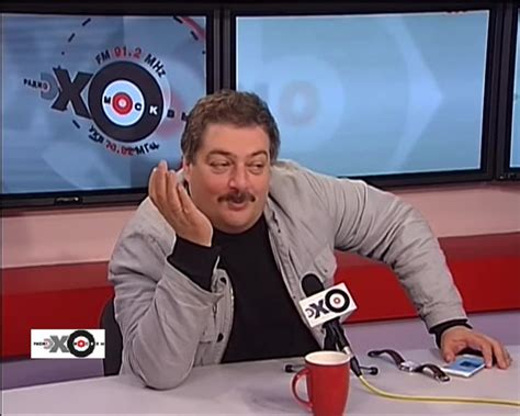Смотреть "Особое мнение. Дмитрий Быков" онлайн - eTVnet