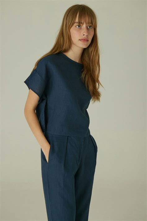 Boxy Blouse | Relaxed Cropped Fit | Ink Blue Colour | 100% Linen ...