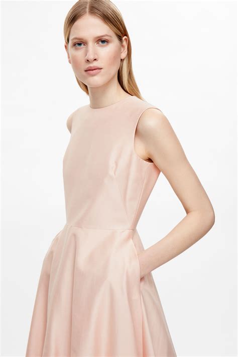 Silk and cotton dress | Dress, Cotton dresses, Dresses