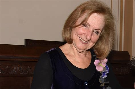 karmen royghgheri den tha pistepsete poso khronwn inai  apokalipse