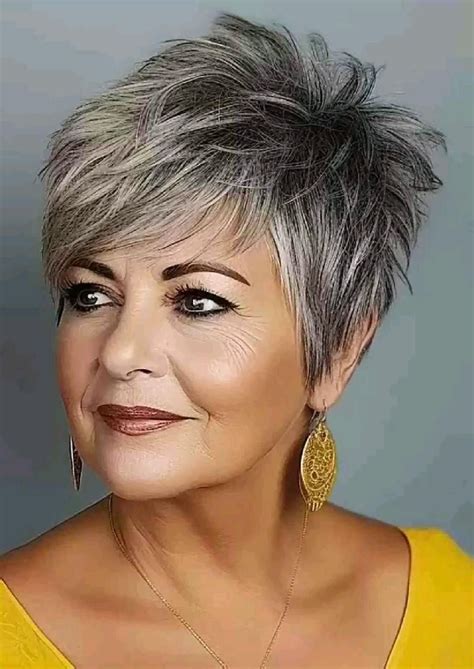 Short hair fans will love the upcoming long layered pixie cut 30